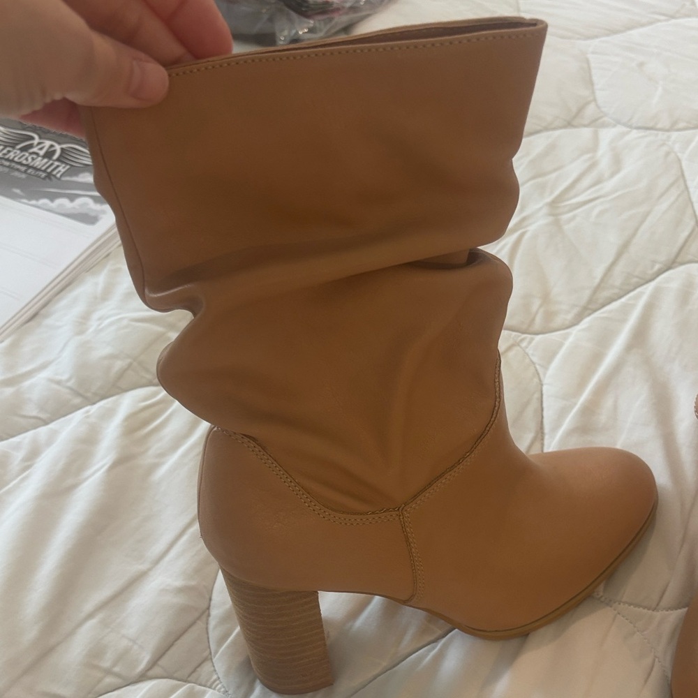Society Women's Beige Heels